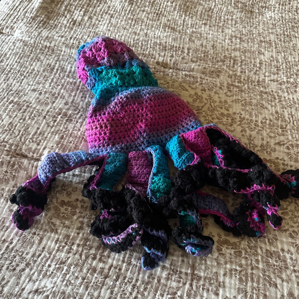 Octopus Crochet Hat - Picture 8 of 13